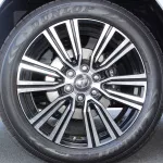 LEXUS LX600 SIGNATUER ASHWOOD 2023 MODEL YEAR ALFUTAIM AGENCY BRAND NEW UNDER WARRANTY / CONTRACT SERVICE - Thumbnail 8