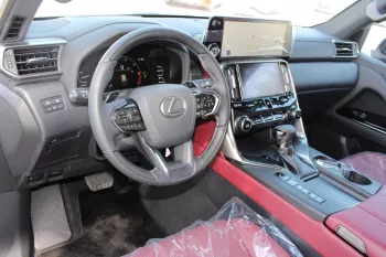 LEXUS LX600 SIGNATUER ASHWOOD 2023 MODEL YEAR ALFUTAIM AGENCY BRAND NEW UNDER WARRANTY / CONTRACT SERVICE
