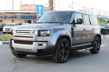 LAND ROVER DEFFENDER HSE V6 2024 GCC SPECS ALTAYER AGENCY BRAND NEW UNDER WARRANTY + CONTRACT SERVICE