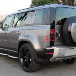 LAND ROVER DEFFENDER HSE V6 2024 GCC SPECS ALTAYER AGENCY BRAND NEW UNDER WARRANTY + CONTRACT SERVICE - Thumbnail 8