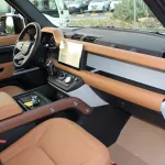 LAND ROVER DEFFENDER HSE V6 2024 GCC SPECS ALTAYER AGENCY BRAND NEW UNDER WARRANTY + CONTRACT SERVICE - Thumbnail 12