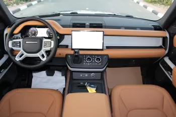 LAND ROVER DEFFENDER HSE V6 2024 GCC SPECS ALTAYER AGENCY BRAND NEW UNDER WARRANTY + CONTRACT SERVICE