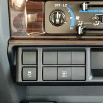 2024 Toyota Land Cruiser Hard Top LC76 4.5L V8 4WD Diesel Full Option 5 Door M/T - Thumbnail 9