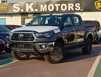 Toyota Hilux Wide Body Diesel 2.4L V4 M/T 2023 MY Gray Color