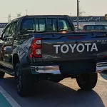 Toyota Hilux Wide Body Diesel 2.4L V4 M/T 2023 MY Gray Color - Thumbnail 5