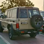 Toyota Land Cruiser LX Hard Top LC76 4.5L V8 Diesel Full Option 5 Door M/T 2024 Model Year - Thumbnail 5