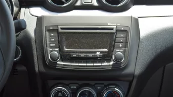 SUZUKI SWIFT 1.2L V4 2024 MODEL WHITE COLOR