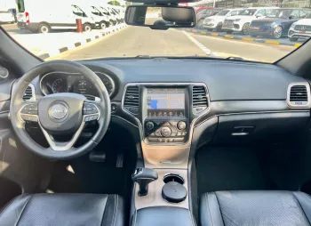 Jeep Cherokee Limited V6 4WD 2015 Model Year Gold Color