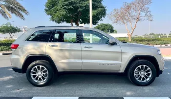 Jeep Cherokee Limited V6 4WD 2015 Model Year Gold Color