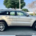 Jeep Cherokee Limited V6 4WD 2015 Model Year Gold Color - Thumbnail 8