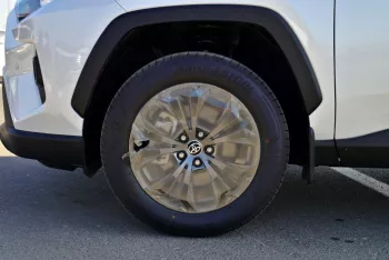 TOYOTA RAV4 XLE 2.0L AWD 2024 MODEL YEAR