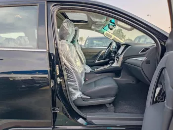 Mitsubishi Montero Sport Mid Option 3.0L V6 4WD 2023 Model Year 