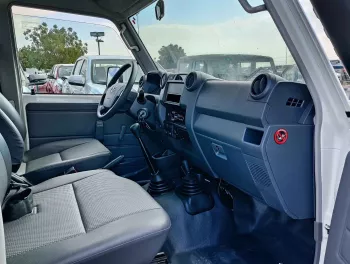 Toyota Land Cruiser Pick up Single Cab 4.2L V6 Disel 4WD 2023 Model Year