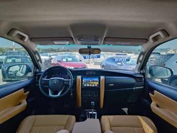 Toyota Fortuner SR5 2.7L V4 4WD 2019 Model Year White Color 