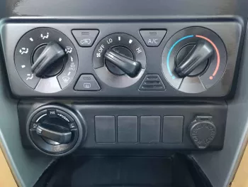 Toyota Fortuner SR5 2.7L V4 4WD 2019 Model Year White Color 