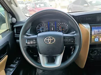 Toyota Fortuner SR5 2.7L V4 4WD 2019 Model Year White Color 