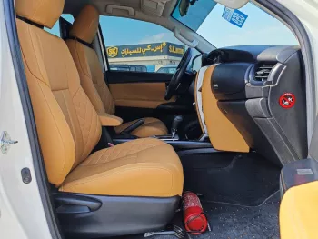 Toyota Fortuner SR5 2.7L V4 4WD 2019 Model Year White Color 