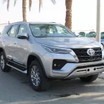TOYOTA FORTUNER 4.0L V6 PETROL 4WD FULL OPTIONS 2023 MODEL YEAR SILVER - Thumbnail 2