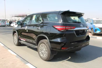 LHD - TOYOTA FORTUNER 4.0L V6 PETROL 4WD FULL OPTIONS -2023 MODEL YEAR BLACK