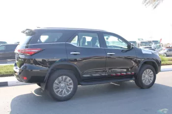 LHD - TOYOTA FORTUNER 4.0L V6 PETROL 4WD FULL OPTIONS -2023 MODEL YEAR BLACK