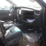 LHD - TOYOTA FORTUNER 4.0L V6 PETROL 4WD FULL OPTIONS -2023 MODEL YEAR BLACK - Thumbnail 12