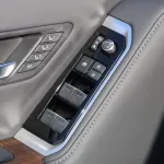 LHD - TOYOTA LANDCRUISER 300 3.3L DIESEL VX+ 2023 MODEL YEAR - Thumbnail 3