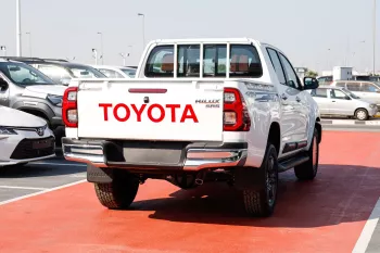 TOYOTA HILUX 2.7 AT FULL OPTION 2024 MODEL YEAR WHITE