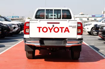 TOYOTA HILUX 2.7 AT FULL OPTION 2024 MODEL YEAR WHITE