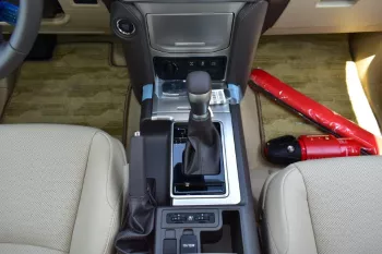 2023 TOYOTA PRADO VXR V6 4.0L PETROL