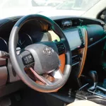 Toyota Fortuner 2.7 AT Climate Control 2024 Model Year White - Thumbnail 10