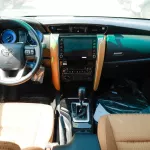 Toyota Fortuner 2.7 AT Climate Control 2024 Model Year White - Thumbnail 12