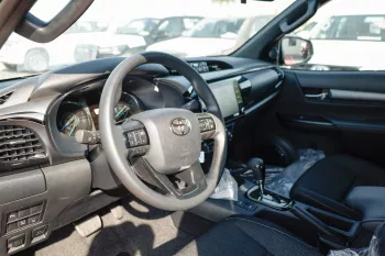 Toyota Hilux 4.0 Adventure 2024 Model Year Gray Color