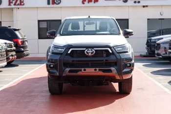 Toyota Hilux 4.0 Adventure 2024 Model Year Gray Color