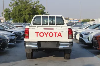 TOYOTA HILUX 2.7L PETROL 4WD MANUAL 2023 MODEL YEAR WHITE