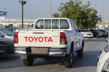 TOYOTA HILUX 2.7L PETROL 4WD MANUAL 2023 MODEL YEAR WHITE