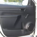 TOYOTA HILUX 2.7L PETROL 4WD MANUAL 2023 MODEL YEAR WHITE - Thumbnail 7