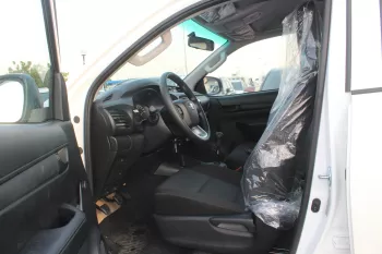TOYOTA HILUX 2.7L PETROL 4WD MANUAL 2023 MODEL YEAR WHITE