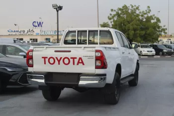 TOYOTA HILUX SRS 2.7L PETROL 4WD 2023 MODEL YEAR WHITE
