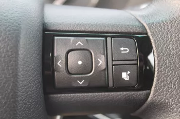 TOYOTA HILUX SRS 2.7L PETROL 4WD 2023 MODEL YEAR WHITE