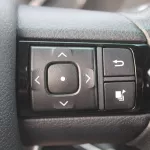 TOYOTA HILUX SRS 2.7L PETROL 4WD 2023 MODEL YEAR WHITE - Thumbnail 9