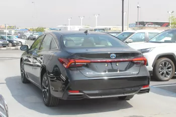 Toyota Avalon 2.5L Petrol FWD 2023 Model Year Black Color