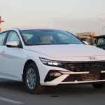 HYUNDAI ELANTRA 1.6 L PETROL 2WD COMFORT 2024 MODEL YEAR - Thumbnail 2