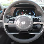 HYUNDAI ELANTRA 1.6 L PETROL 2WD COMFORT 2024 MODEL YEAR - Thumbnail 9