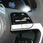 HYUNDAI ELANTRA 1.6 L PETROL 2WD COMFORT 2024 MODEL YEAR - Thumbnail 11