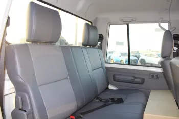 TOYOTA LANDCRUISER LC79 4.5L V8 DIESEL DOUBLE CAB MANUAL 2023 MODEL YEAR