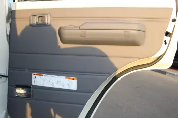 TOYOTA LANDCRUISER LC79 4.5L V8 DIESEL DOUBLE CAB MANUAL 2023 MODEL YEAR