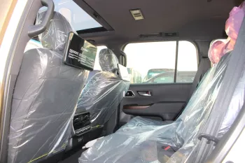 TOYOTA LANDCRUISER 300 3.3L DIESEL VX + 2023 MODEL YEAR WHITE COLOR