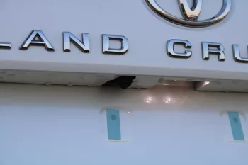 TOYOTA LANDCRUISER 300 3.3L DIESEL VX + 2023 MODEL YEAR WHITE COLOR