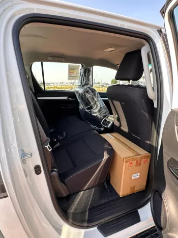 TOYOTA HILUX 4.0L V6 PETROL DOUBLE CAB 4WD VX AUTOMATIC 2024 MODEL YEAR WHITE