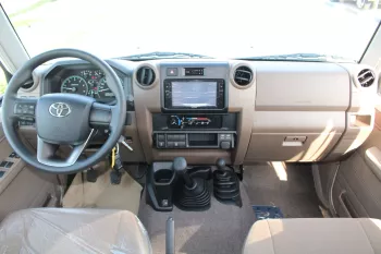LHD - TOYOTA LANDCRUISER LC76 4.5L V8 DIESEL MANUAL 2024 MODEL YEAR